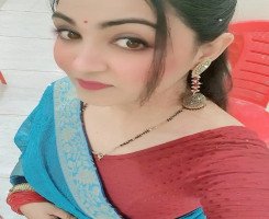 Priyanka -  Fashion & Apparel Influencer